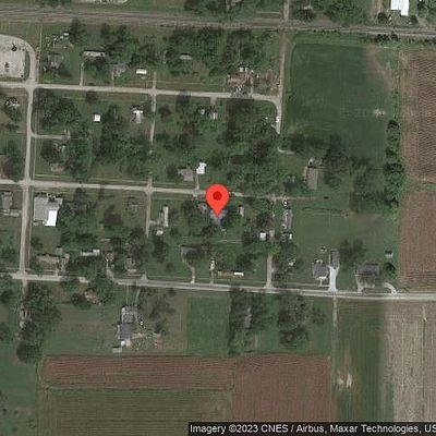 606 Camp St, Iuka, IL 62849