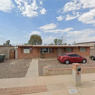 7957 E Nicaragua Dr, Tucson, AZ 85730