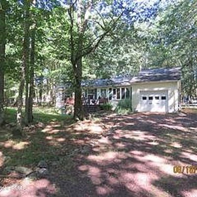 89 Sassafras Rd, Albrightsville, PA 18210