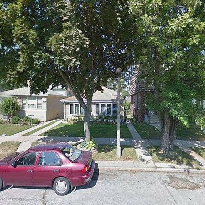 7408 Kedvale Ave, Skokie, IL 60076