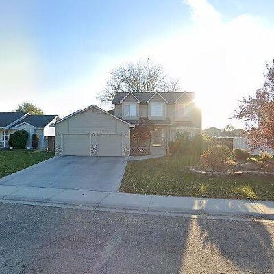 7529 Bay Meadows Dr, Nampa, ID 83687