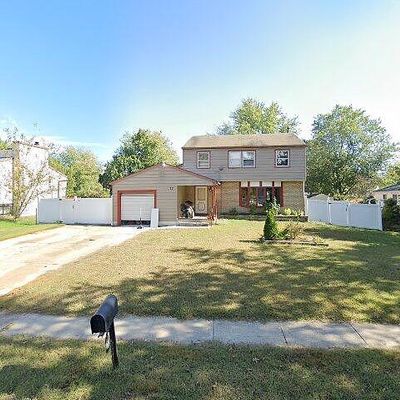 77 Altair Dr, Blackwood, NJ 08012