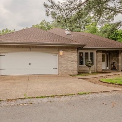 1 Drummore Ln, Bella Vista, AR 72715