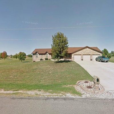 1 Fawn Valley Dr, Moro, IL 62067