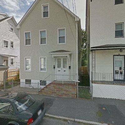 10 Mulberry St, New Bedford, MA 02740
