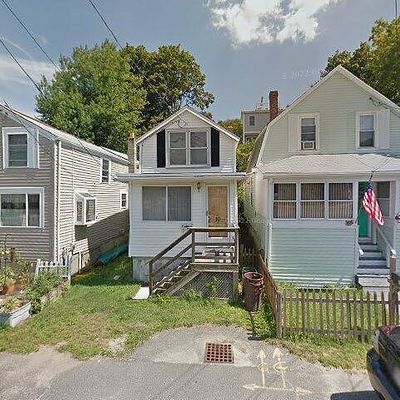 10 Paomet Rd, North Weymouth, MA 02191