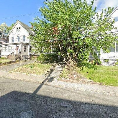 10 S Highland Ave, Nyack, NY 10960