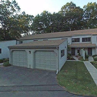 100 Farmington Chase Cres, Farmington, CT 06032