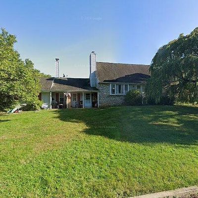 100 New Jersey Ave, Chalfont, PA 18914