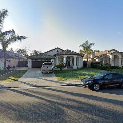 10021 Cobblestone Ave, Bakersfield, CA 93311