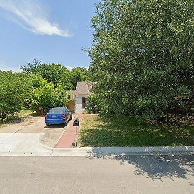 1005 Sierra Dr, Denton, TX 76209