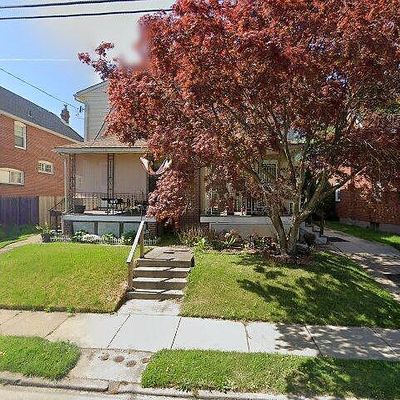 1009 Broad St, Darby, PA 19023