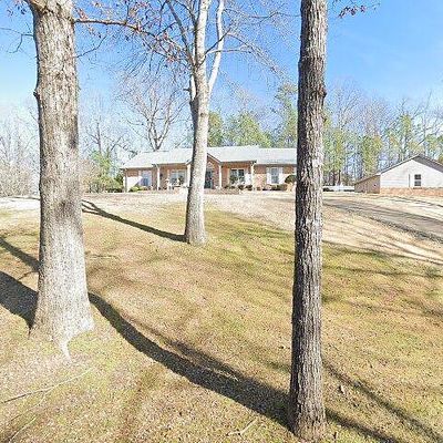 101 Selena Dr, Fulton, MS 38843