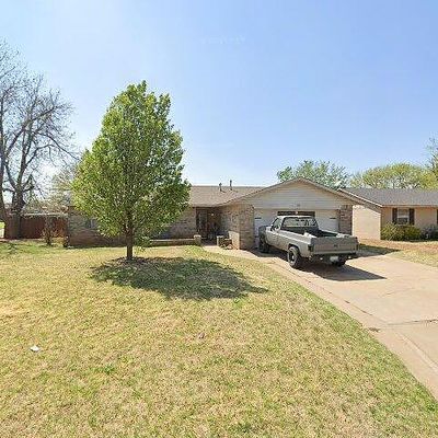 101 Sondra Dr, Elk City, OK 73644