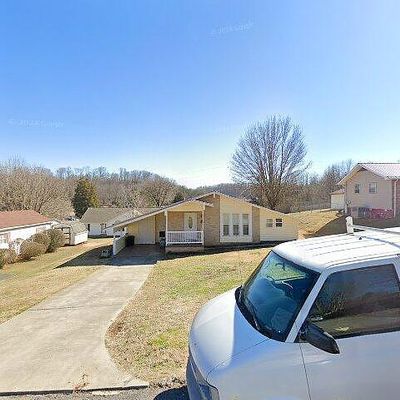 109 Cate Ln, Rogersville, TN 37857