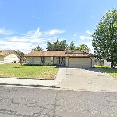 1095 Juanita Ave, Hermiston, OR 97838