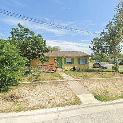 1110 E 3 Rd St, Del Rio, TX 78840