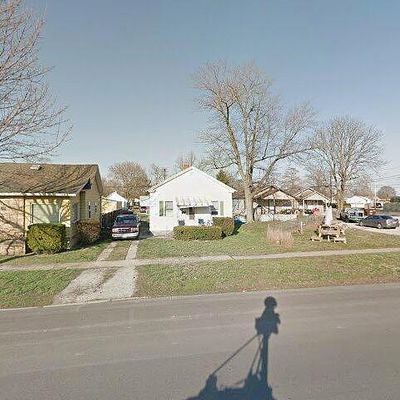 1116 Broadway St, Lincoln, IL 62656