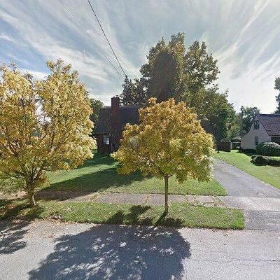 112 E Englewood Ave, New Castle, PA 16105