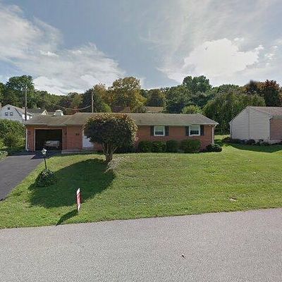 1122 Walnut St, Coatesville, PA 19320