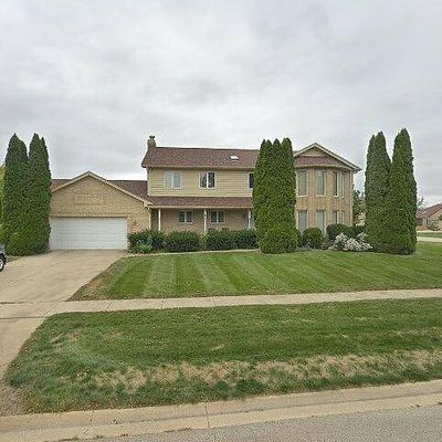 113 Della Ln, Oswego, IL 60543