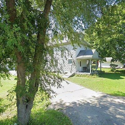 113 James St, Wales, WI 53183