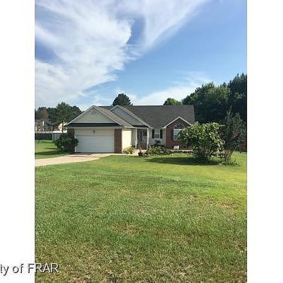 113 Stacy Ln, Raeford, NC 28376