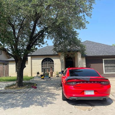 114 Catalina Dr, Laredo, TX 78045