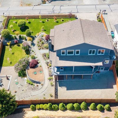 1159 Rolling Dr, Camano Island, WA 98282