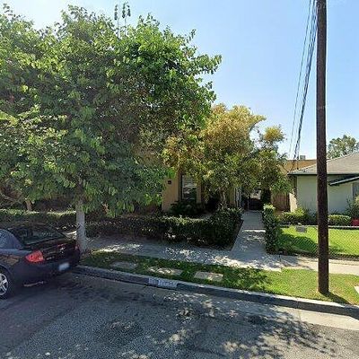 11736 216 Th St #4, Lakewood, CA 90715