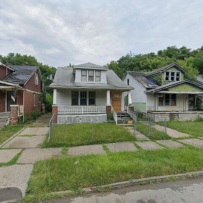 11755 Findlay St, Detroit, MI 48205