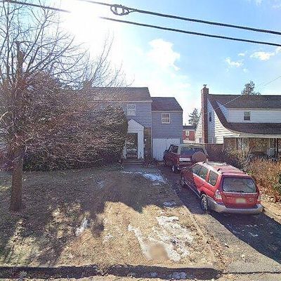 12 Armory Pl, Teaneck, NJ 07666