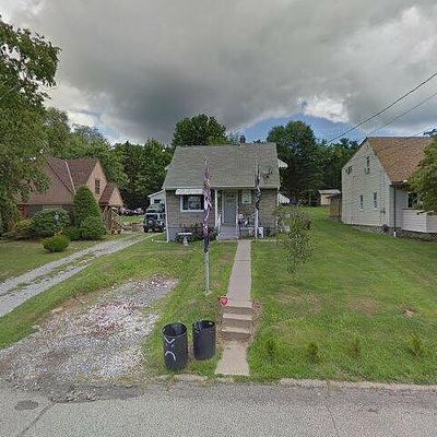 1014 Lengel Ave, Natrona Heights, PA 15065