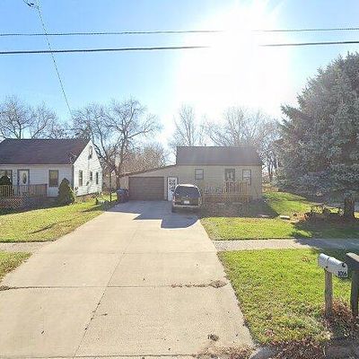 1016 E Milwaukee Ave, Storm Lake, IA 50588