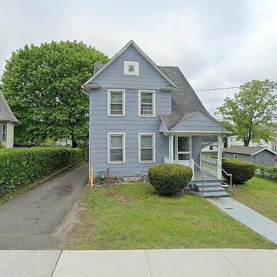 102 Griggs St, Waterbury, CT 06704