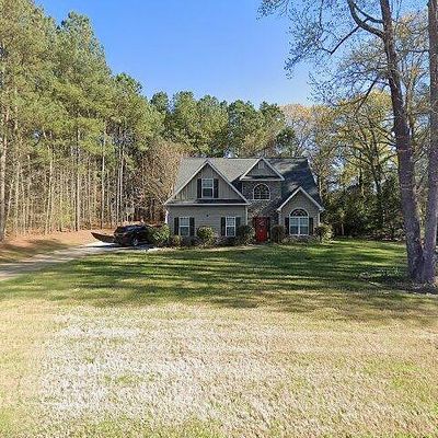 102 Jasmine Ln, Lagrange, GA 30241