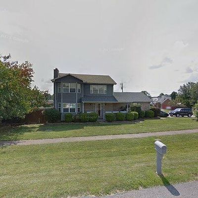 102 Whisbrook Ave, Vine Grove, KY 40175