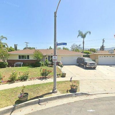 1021 Wakefield Ave, Corona, CA 92882