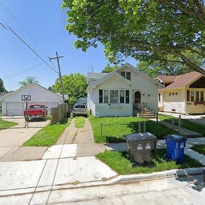 1024 Monroe Ave, Racine, WI 53405