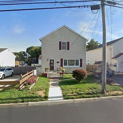 103 County Rd, Cliffwood, NJ 07721