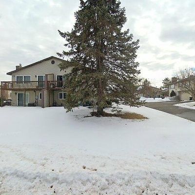 10383 Balsam Ln, Eden Prairie, MN 55347