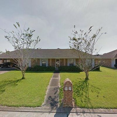 104 Ashland Dr, Thibodaux, LA 70301