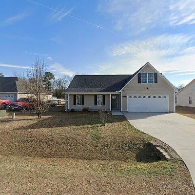 104 Christy Dr, Beulaville, NC 28518