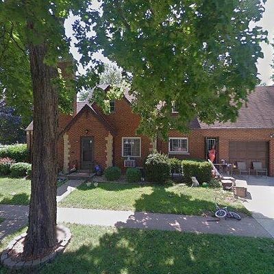 1042 W Bourbonnais St, Kankakee, IL 60901