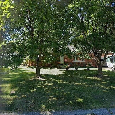 105 Gaylord Dr, Collinsville, IL 62234