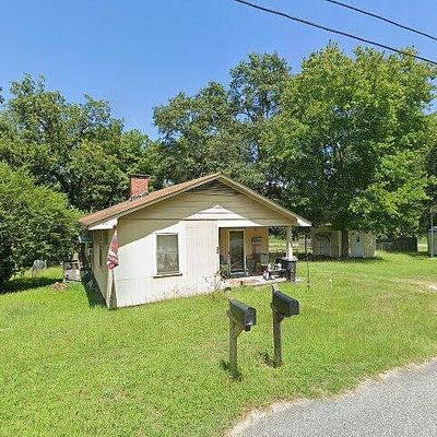 107 Church St, Belton, SC 29627