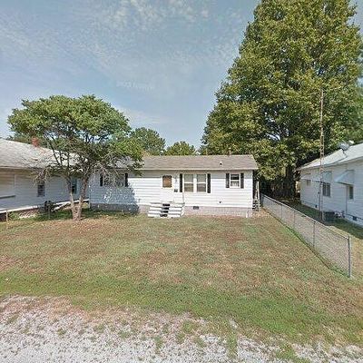 107 E Hawkins St, Pinckneyville, IL 62274