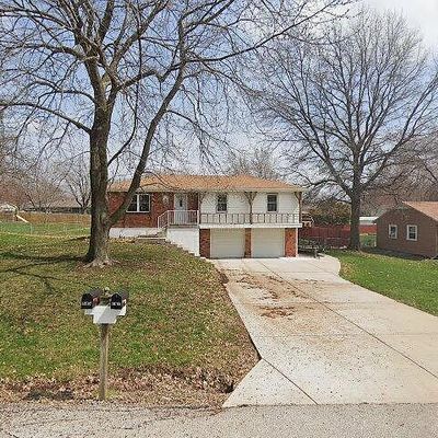 10707 N Walnut St, Kansas City, MO 64155