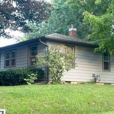 108 W 1 St St, Neillsville, WI 54456