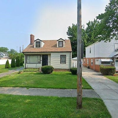 12808 Brookfield Ave, Cleveland, OH 44135